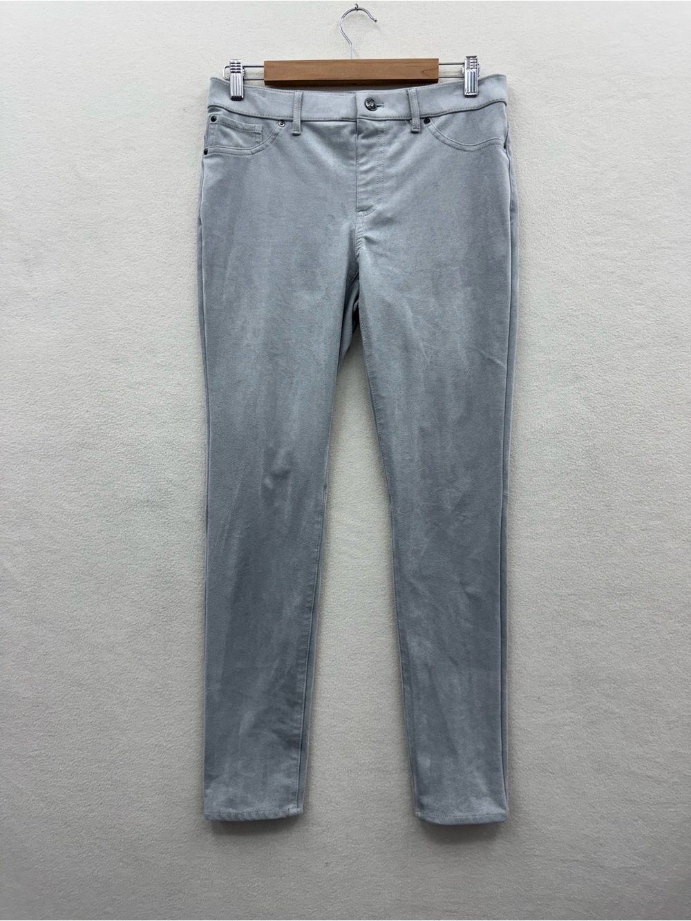 Chico’s Women’s 00 (2) Faux Suede Stretch Slim Leg Pants Gray